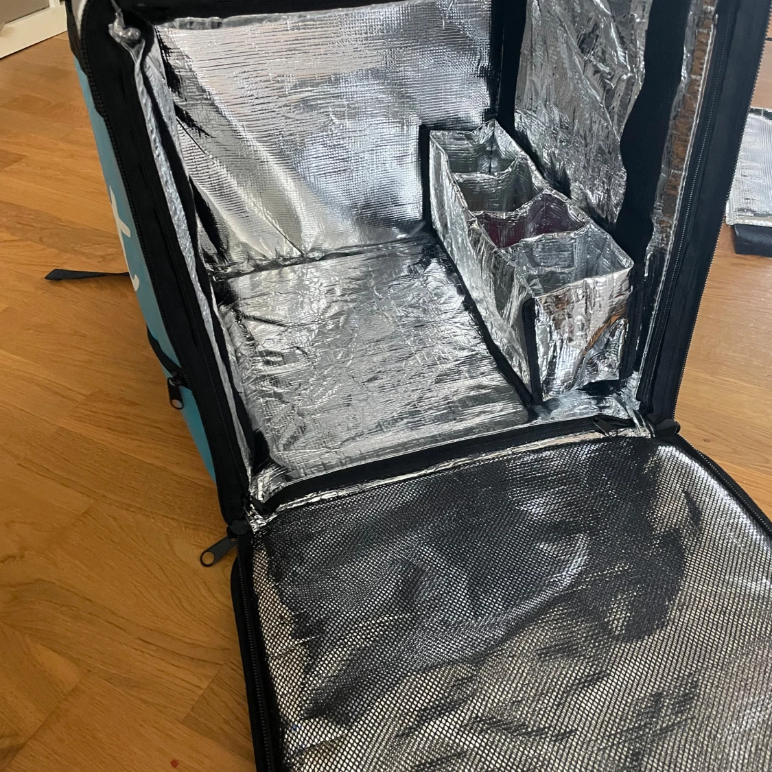 Wolt ryggsäck+ Wolt jacka - 90