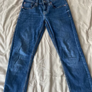 Blå jeans  - Blå jeans storlek Xs bra skick lite använda  