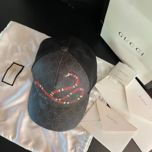 Gucci keps  - Fint skick såklart äkta, kvitto finns