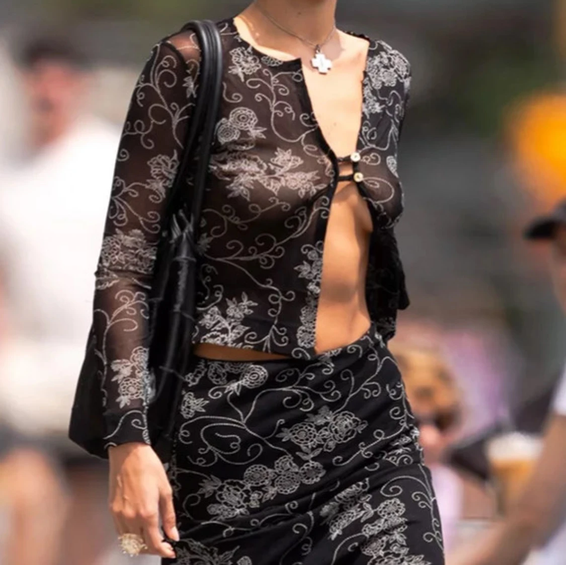 Susamusa sheer mesh top - 92