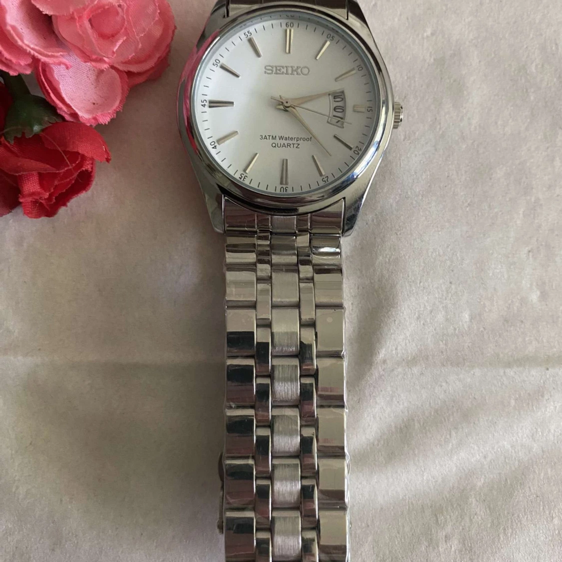 Hej! Säljer seiko klocka. Helt ny klocka. Tveka it och hör av er vid frågor  - 90