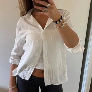 Skjorta  - Storlek S☁️🤍