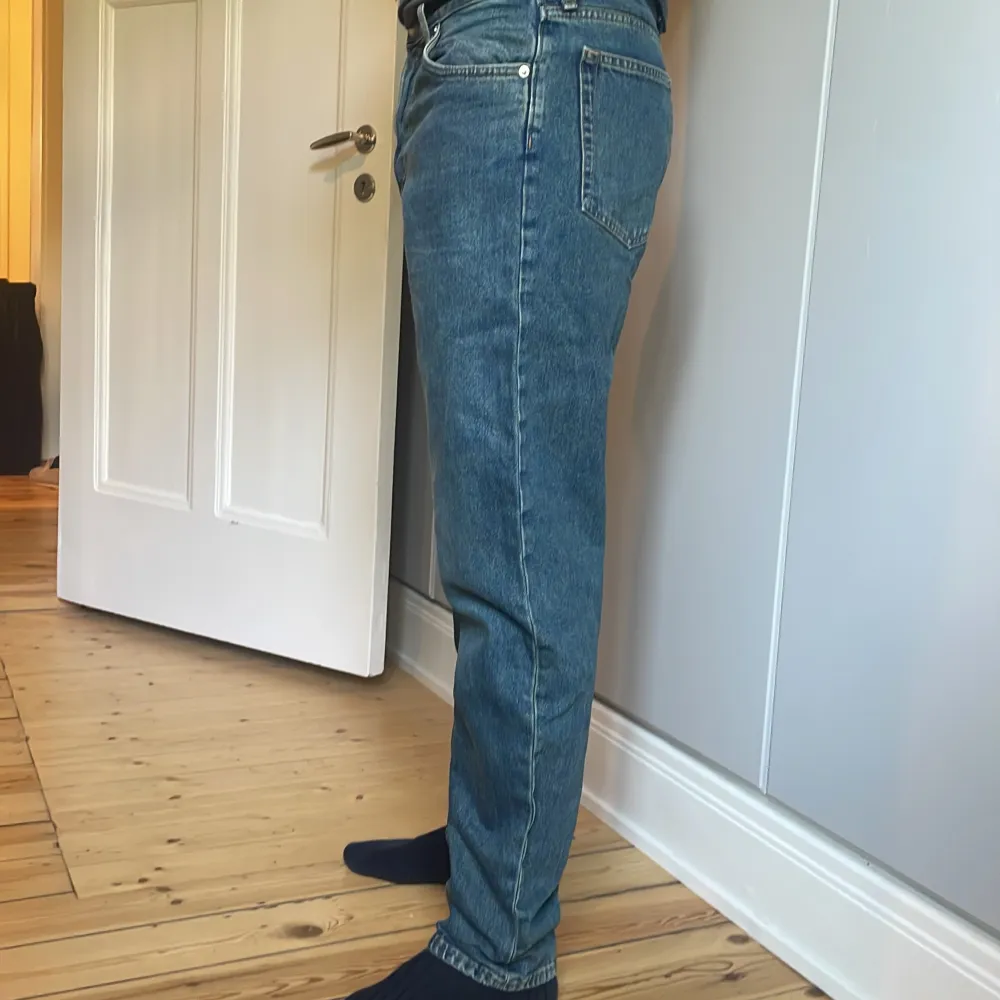 Gott skick model Loose sparsamt använd. Jeans & Byxor.