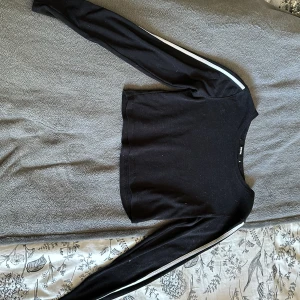 Tröja - Jätteskön tröja som jag inte passar i längre