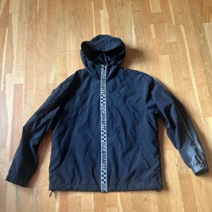 Vindjacka - Vindjacka från Carhartt