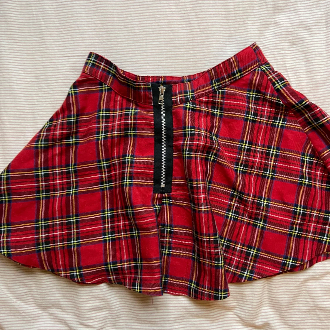 Rödrutig kjol  - 90