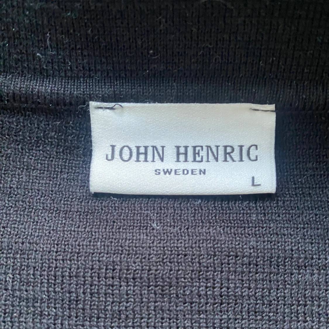 Svart tröja från John Henric - 91