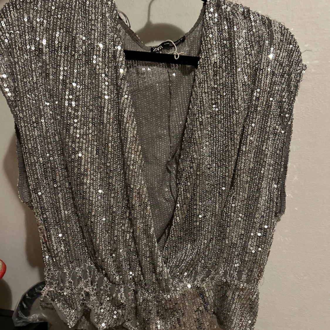 Glittrig silver topp