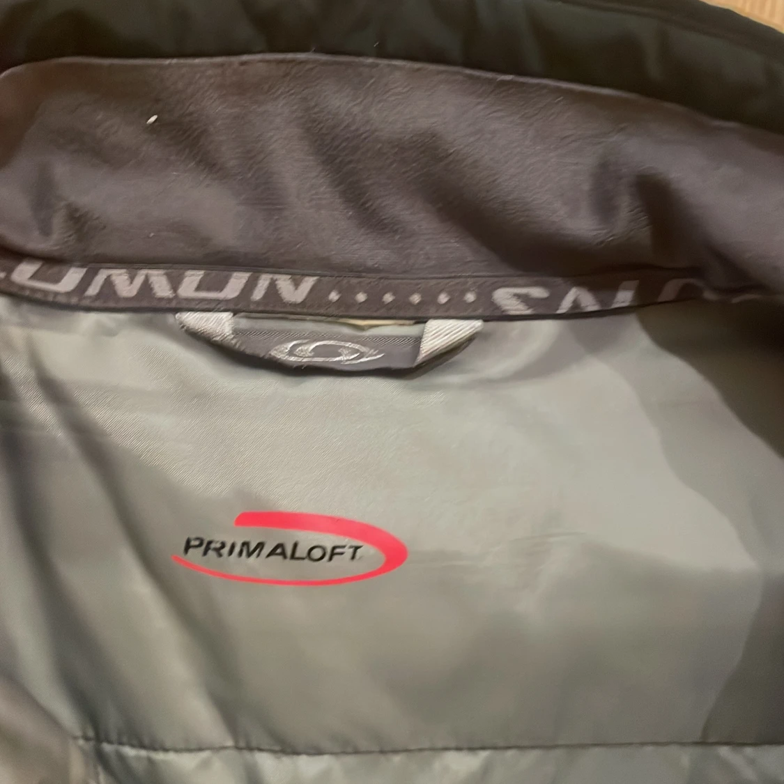 Svart väst från Salomon - 90