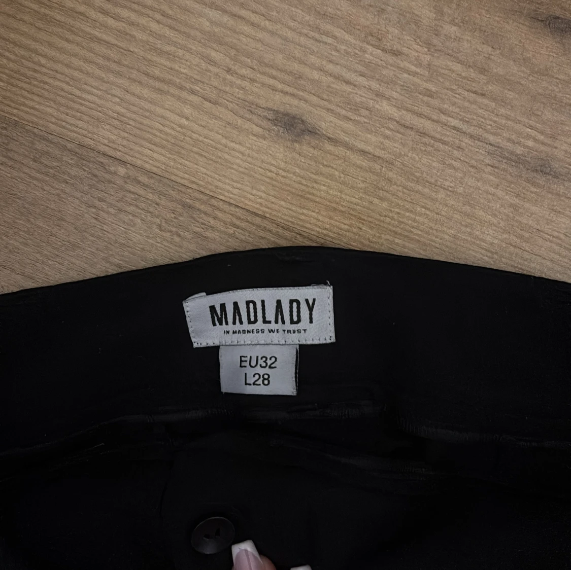 Svarta byxor från Madlady - 2