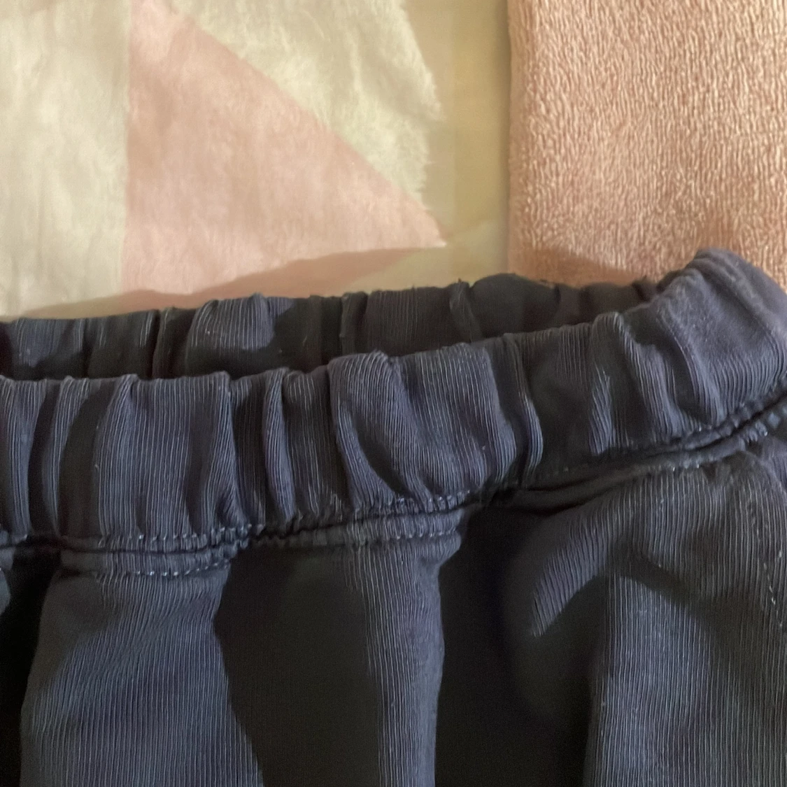 Mörkblå mjukisbyxor - 2