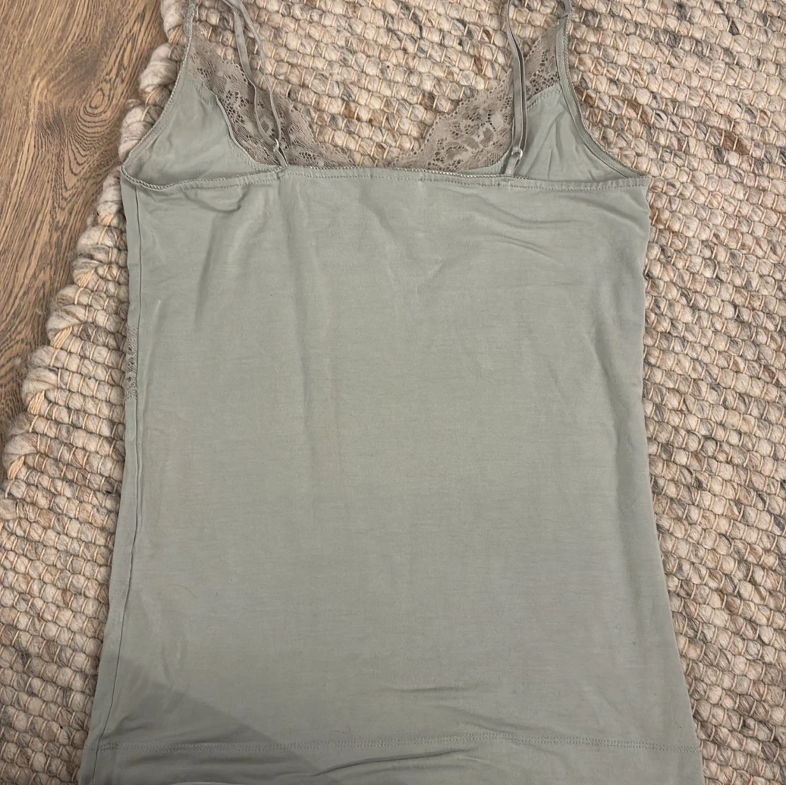 Mintgrön  linnetopp från By Malene Birger - 1