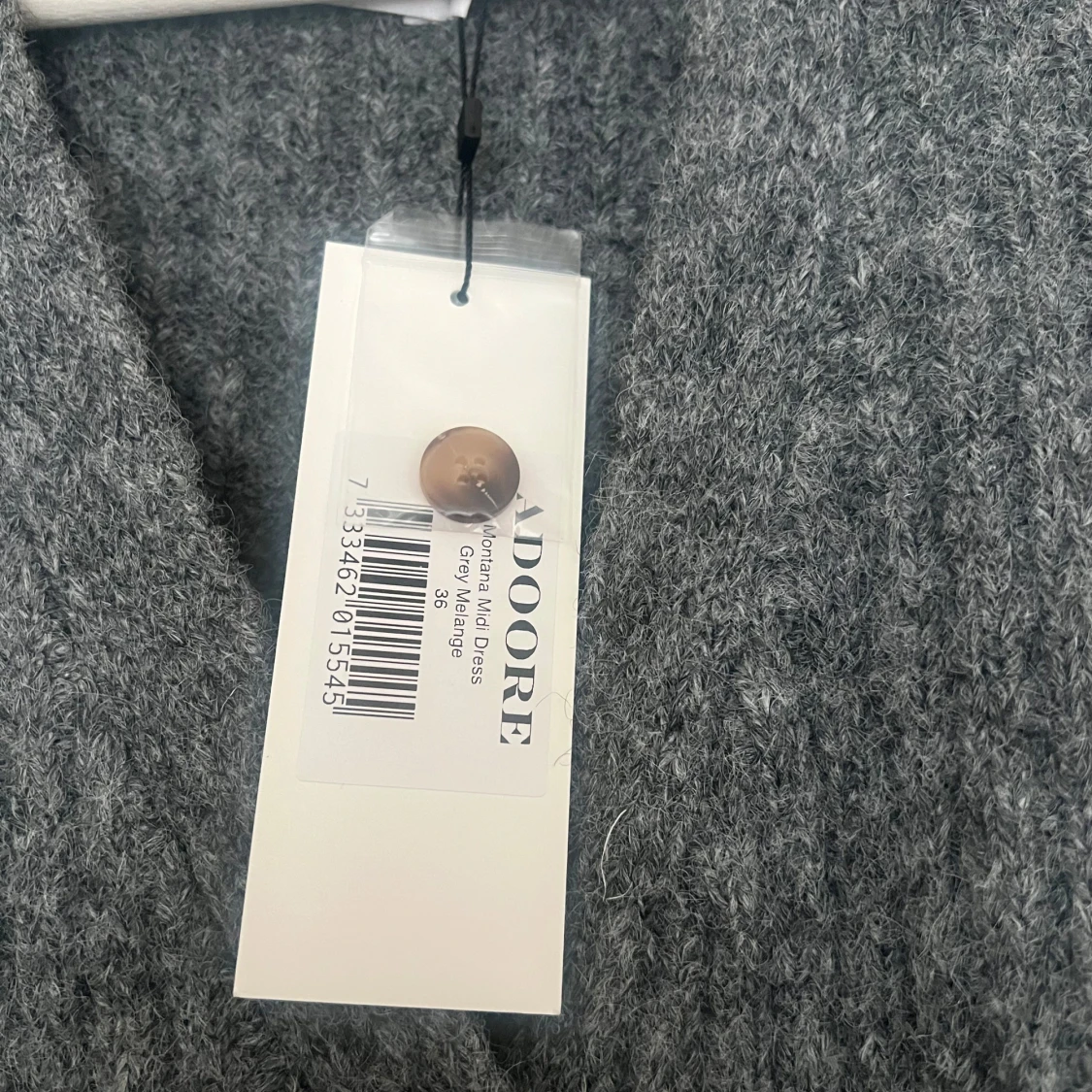 Grå långklänning från Adoore montana Strl 36! - 2