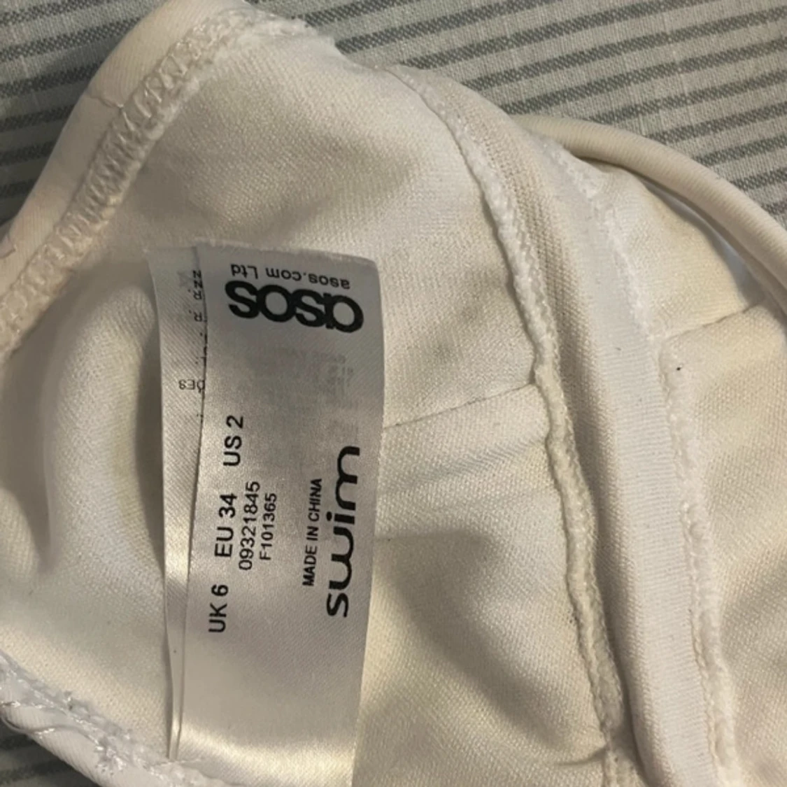 Vit bikini från ASOS - 2