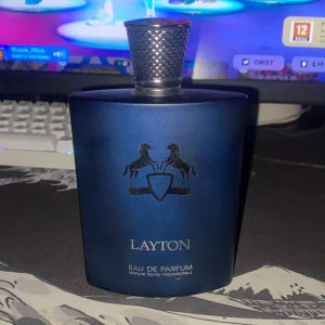 Parfym - Säljer Fragrance world Layton parfym 70/100ml kvar