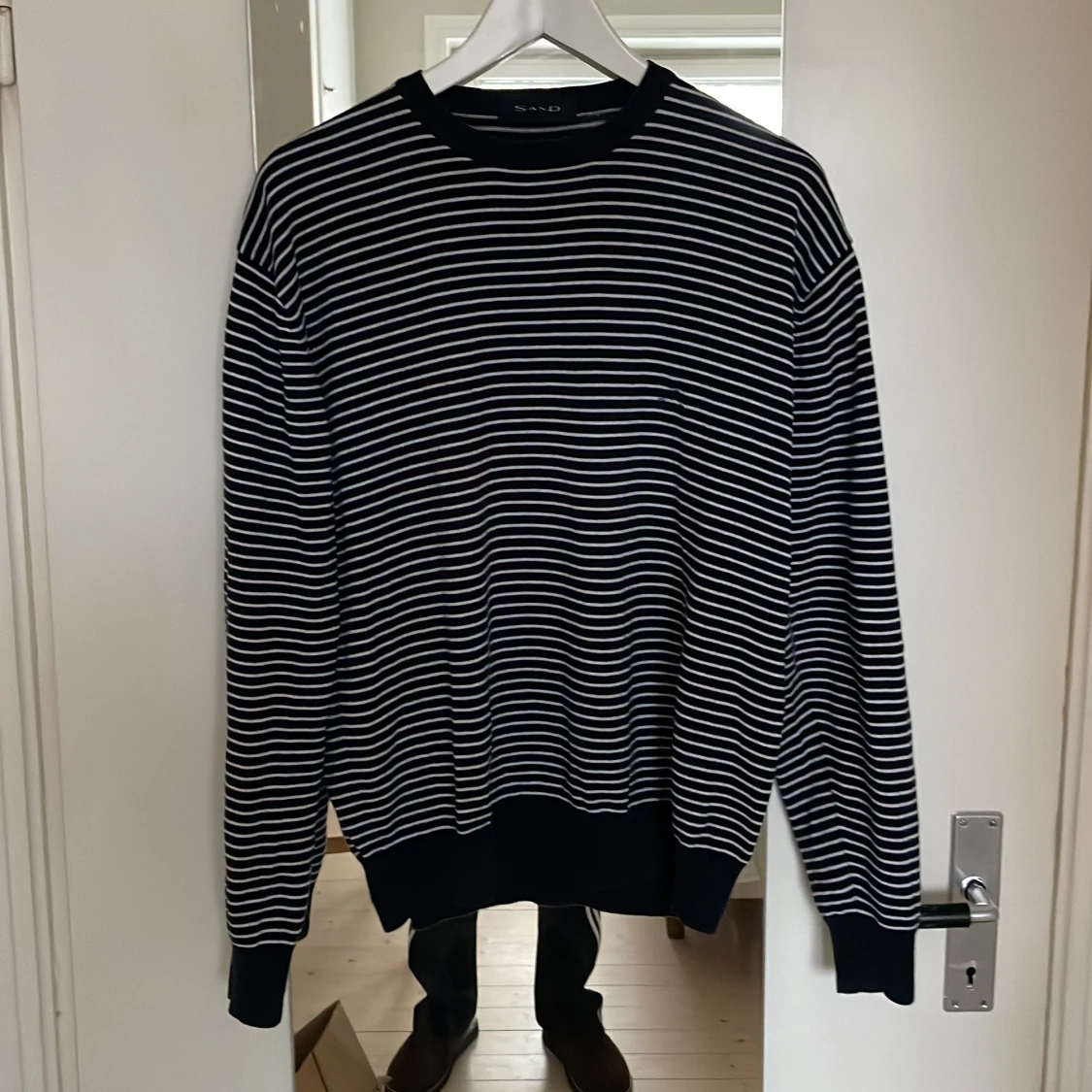 Randig tröja från Sand