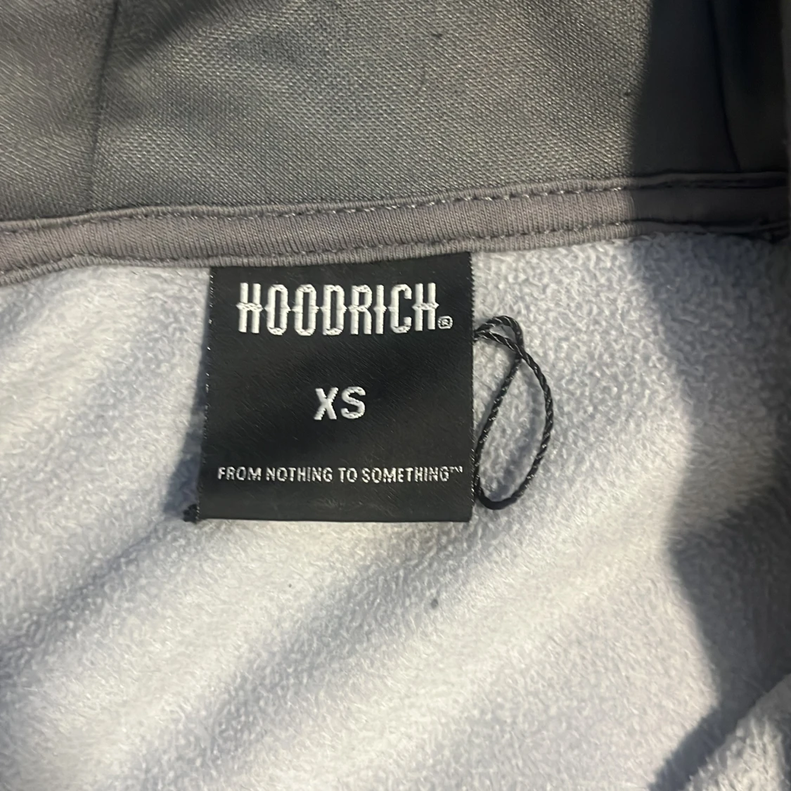 Grå jacka från Hoodrich - 1