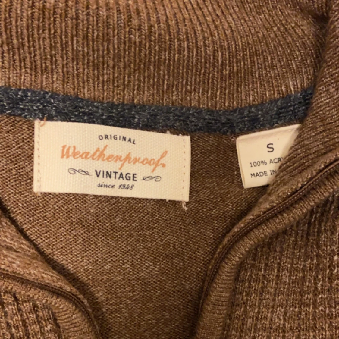 Brun tröja med dragkedja från Weatherproof Vintage - 1