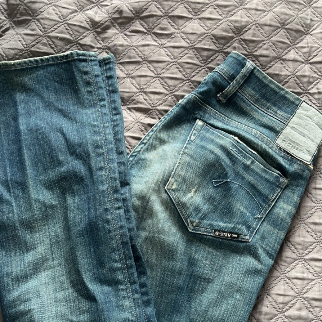 Lågdmidjade jeans