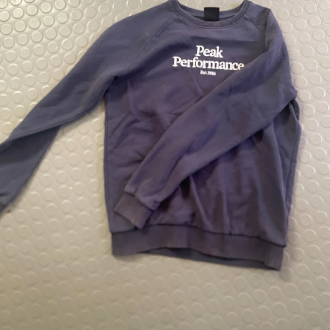 Peak performance tröja