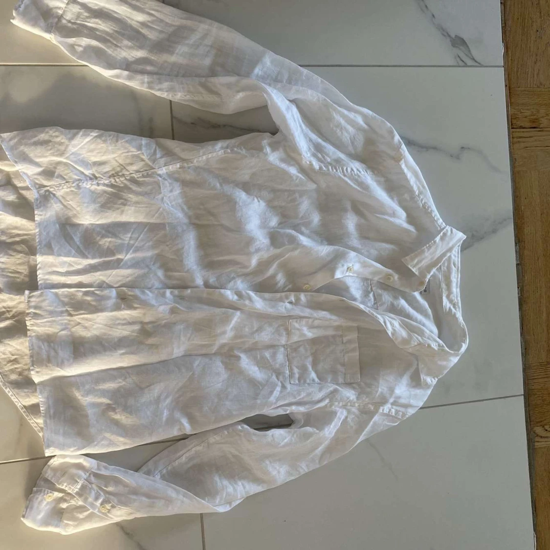 Vit linneskjorta - 90