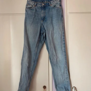Monki jeans - I fint skick!!