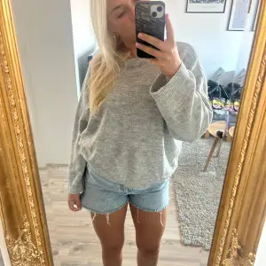 Midwaist jeans shorts som inte är min stil längre 