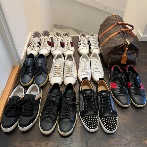 Feta skor och mer  - Säljer nu alla dessa skor, checka våran sida där allt har varsin annons med mer detaljer och info 