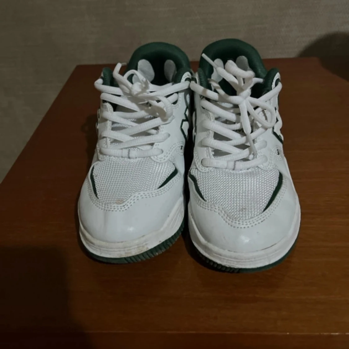 New balance shoes - 92