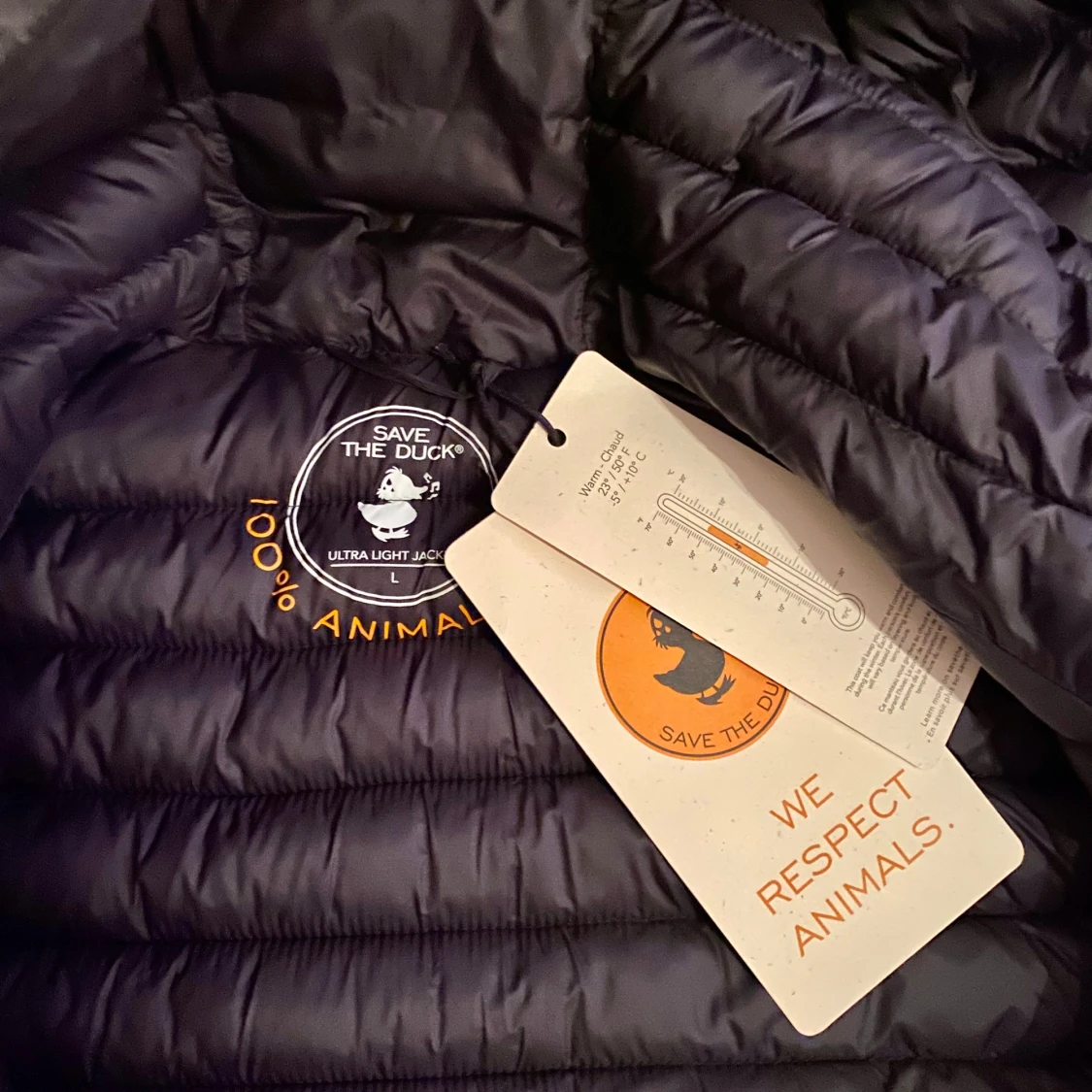 Svart dunjacka från Save The Duck - 91