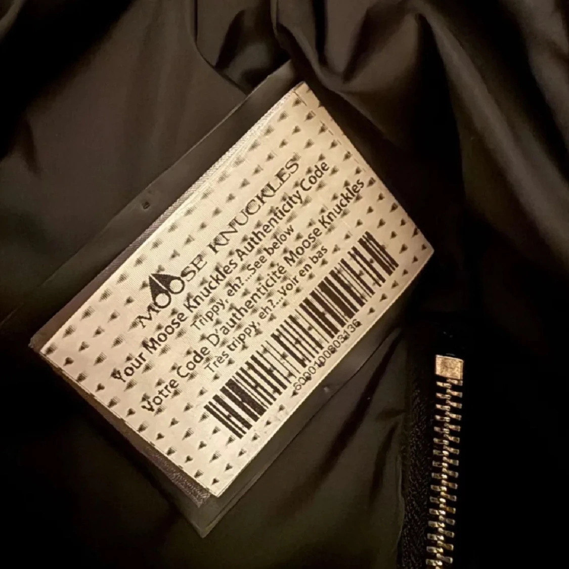 Svart dunjacka från Moose Knuckles - 92