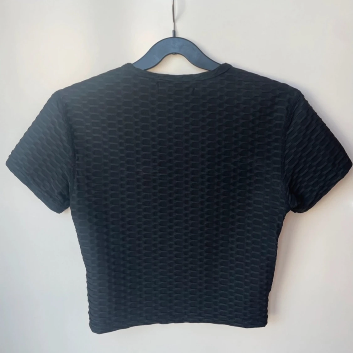 Svart croppad träningstopp från Missguided - 90