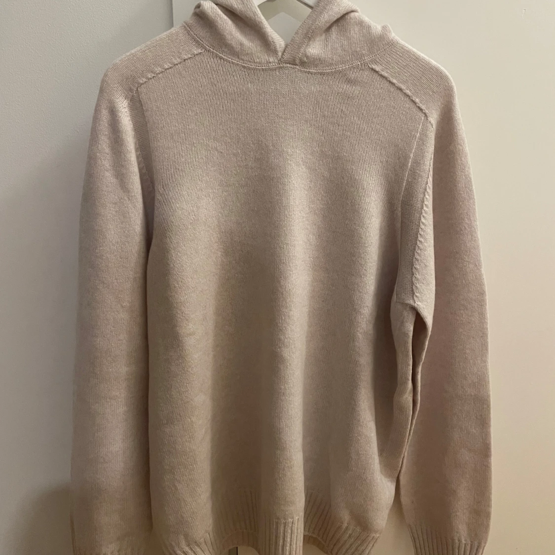 Beige hoodie från Gran Sasso storlek L