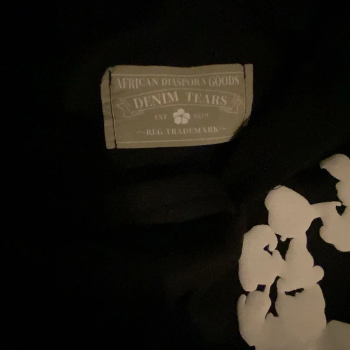 Svart hoodie med blommönster från Denim Tears - 90