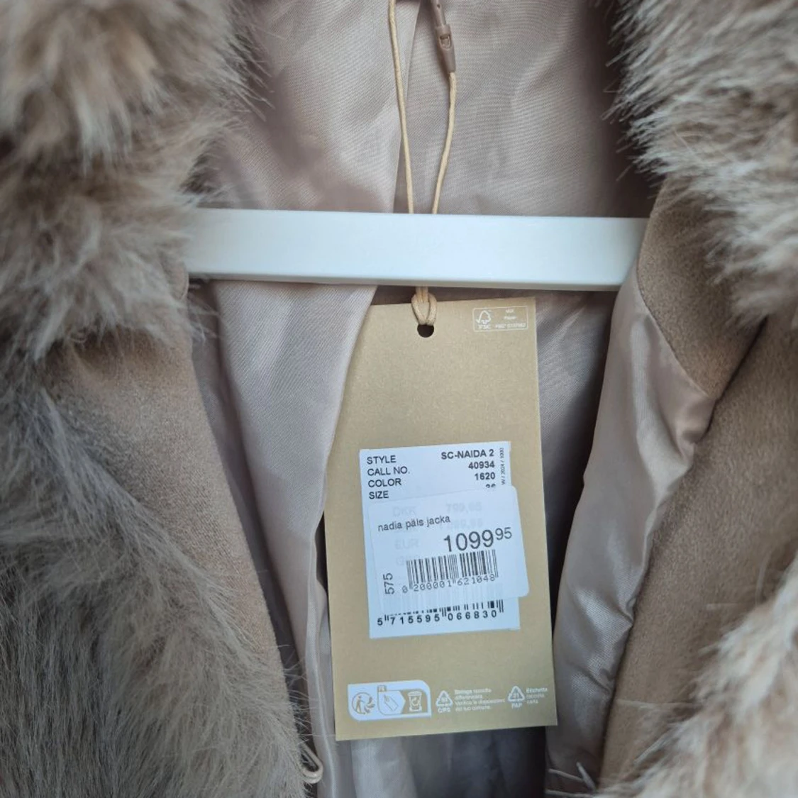 Beige pälsjacka - 90