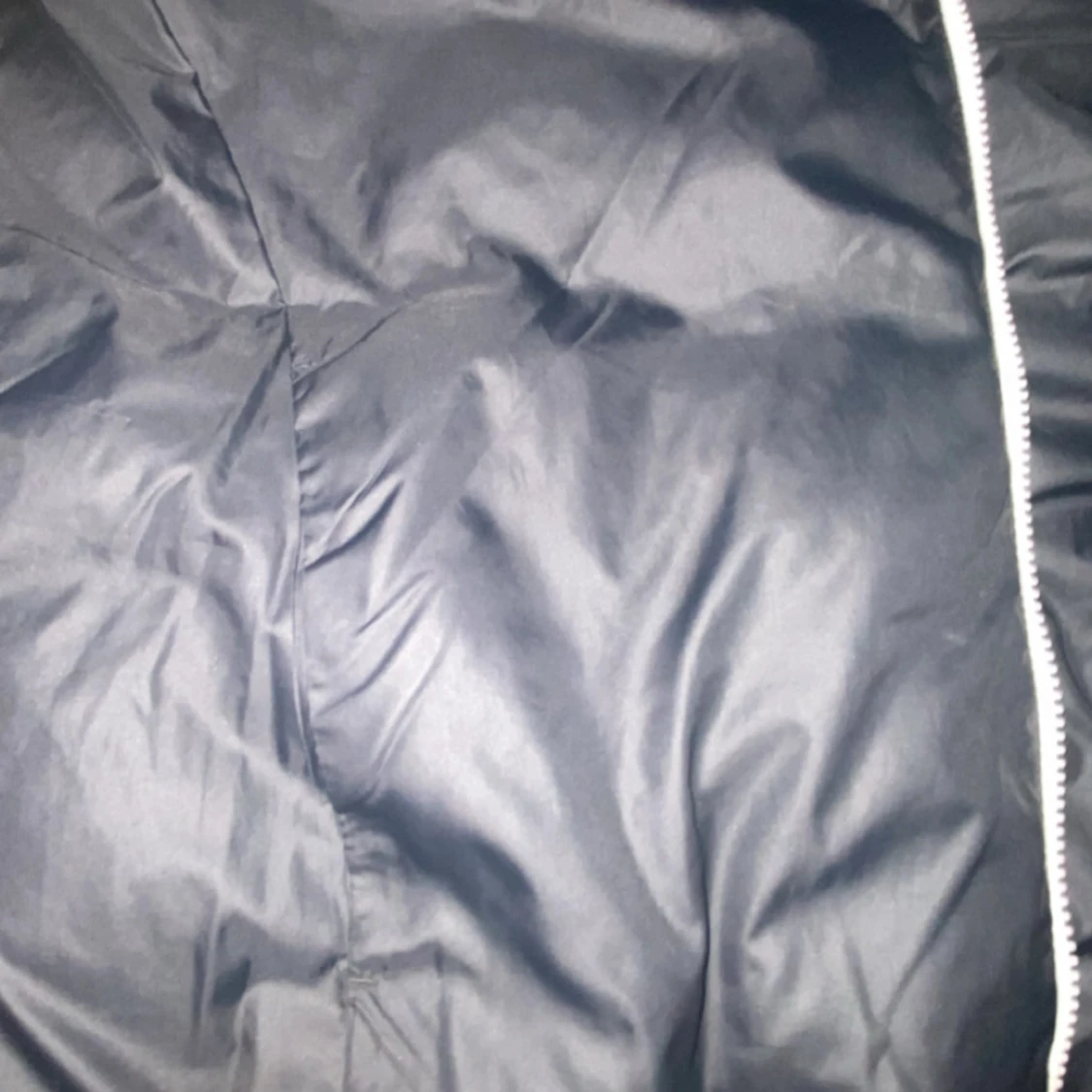 Svart dunjacka från Nike - 93