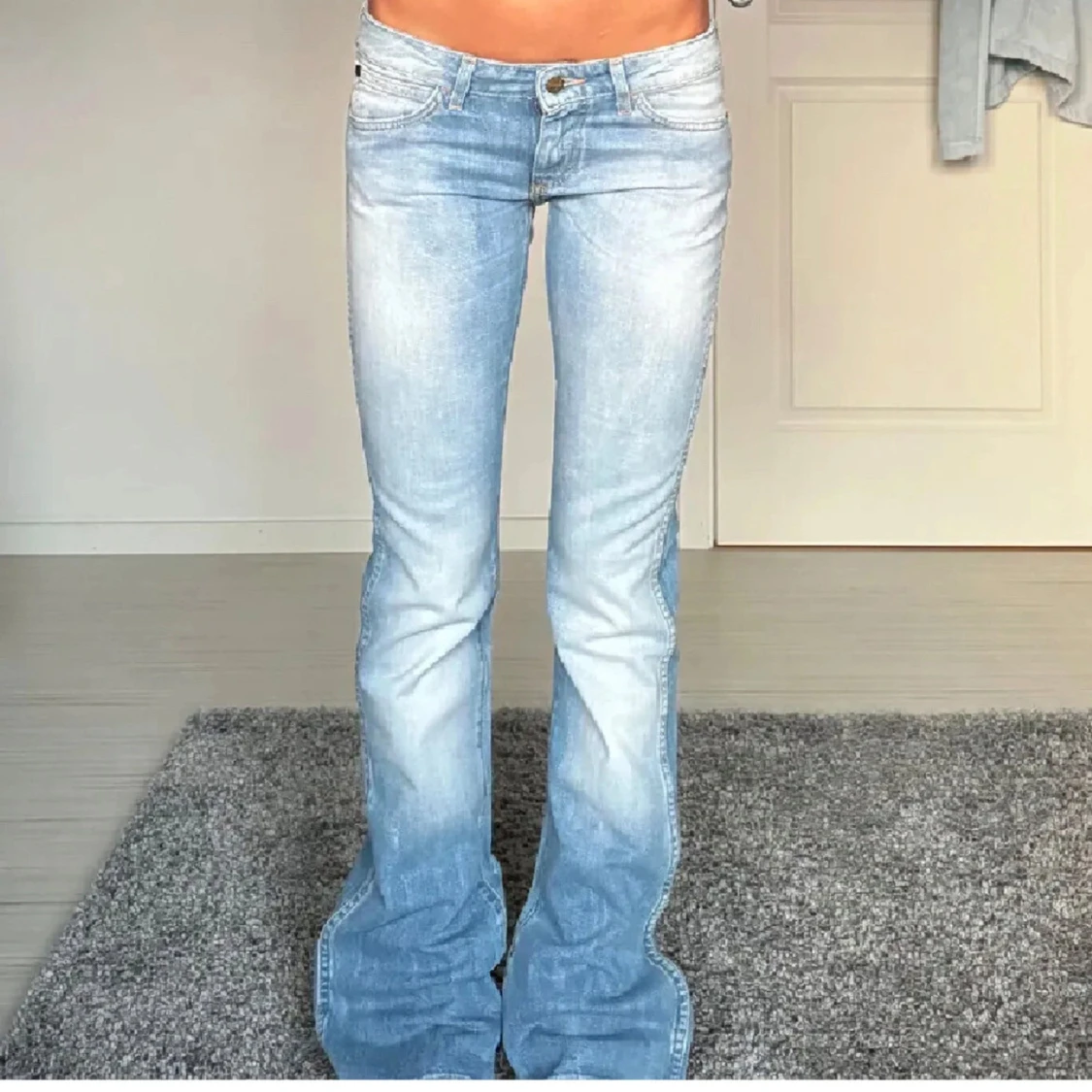 Blå bootcut jeans - 90