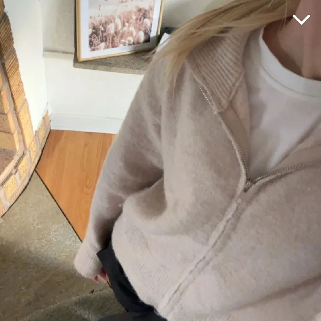 Beige stickad kofta med dragkedja - 90