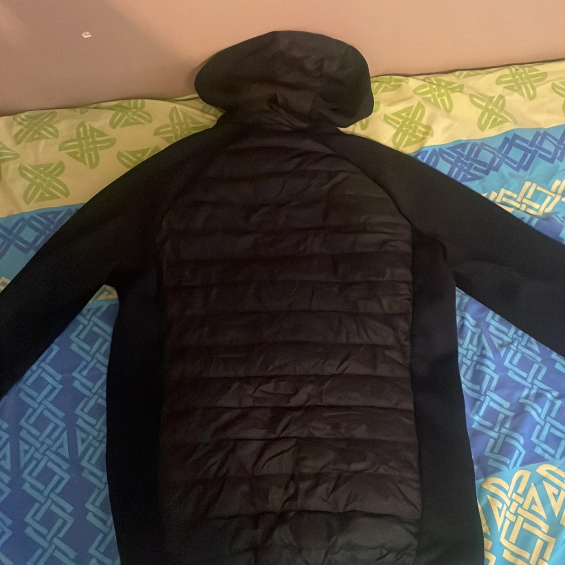 Svart jacka från Peak Performance - 91