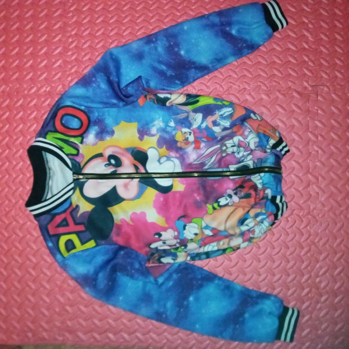 Färgglad bomberjacka med Disney-motiv - 90