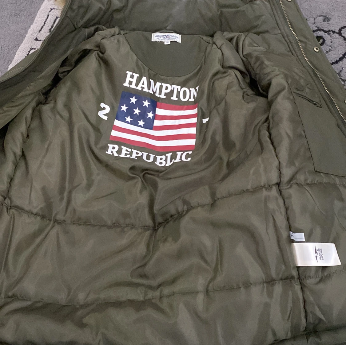 Grön parkajacka  - 91