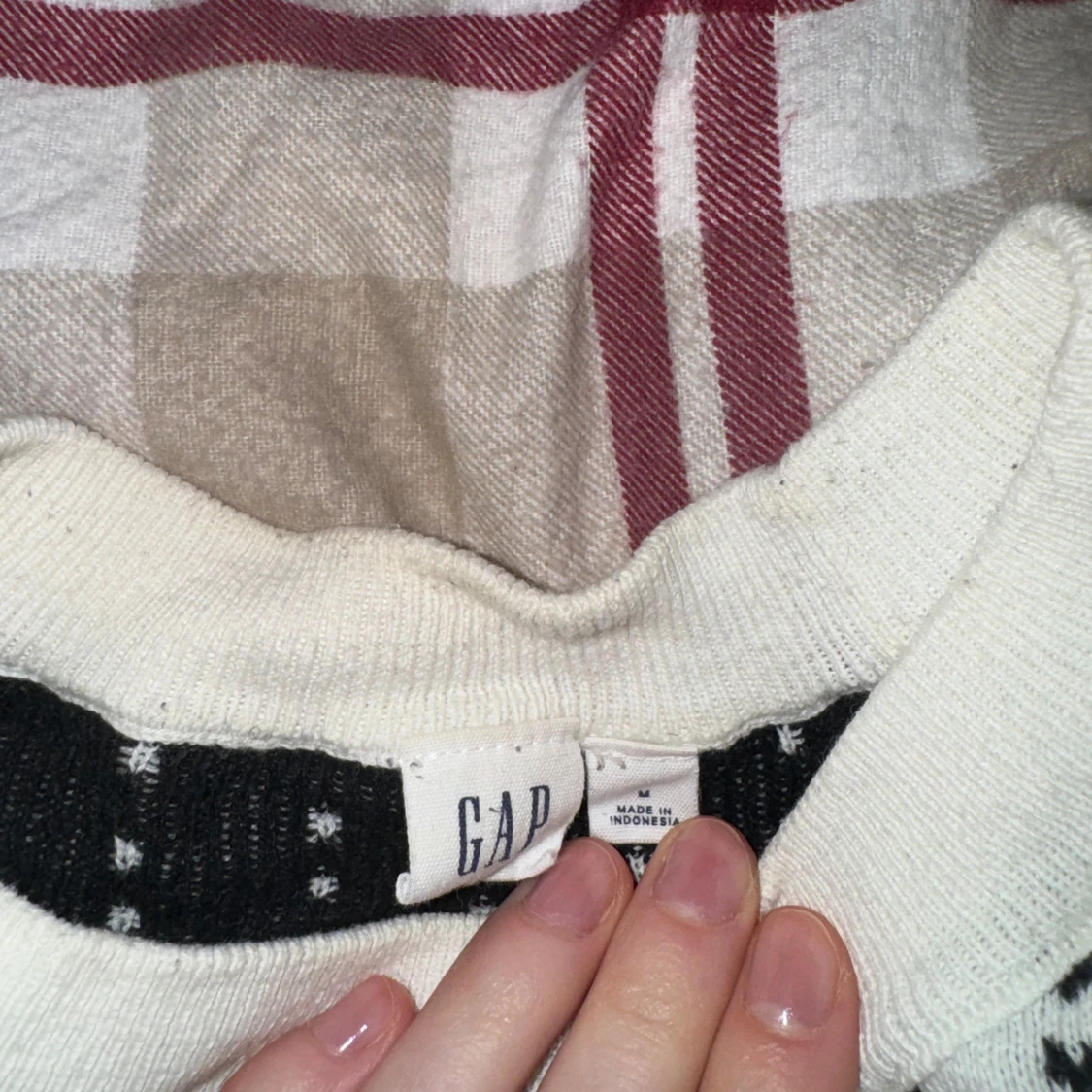 Vit och svart mönstrad tröja från GAP - 90