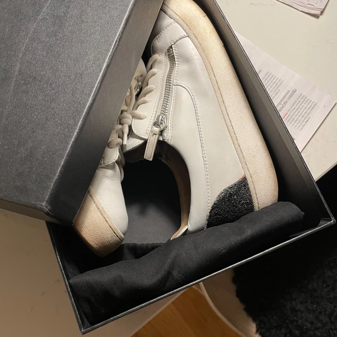 Vita sneakers från Giuseppe Zanotti - 92