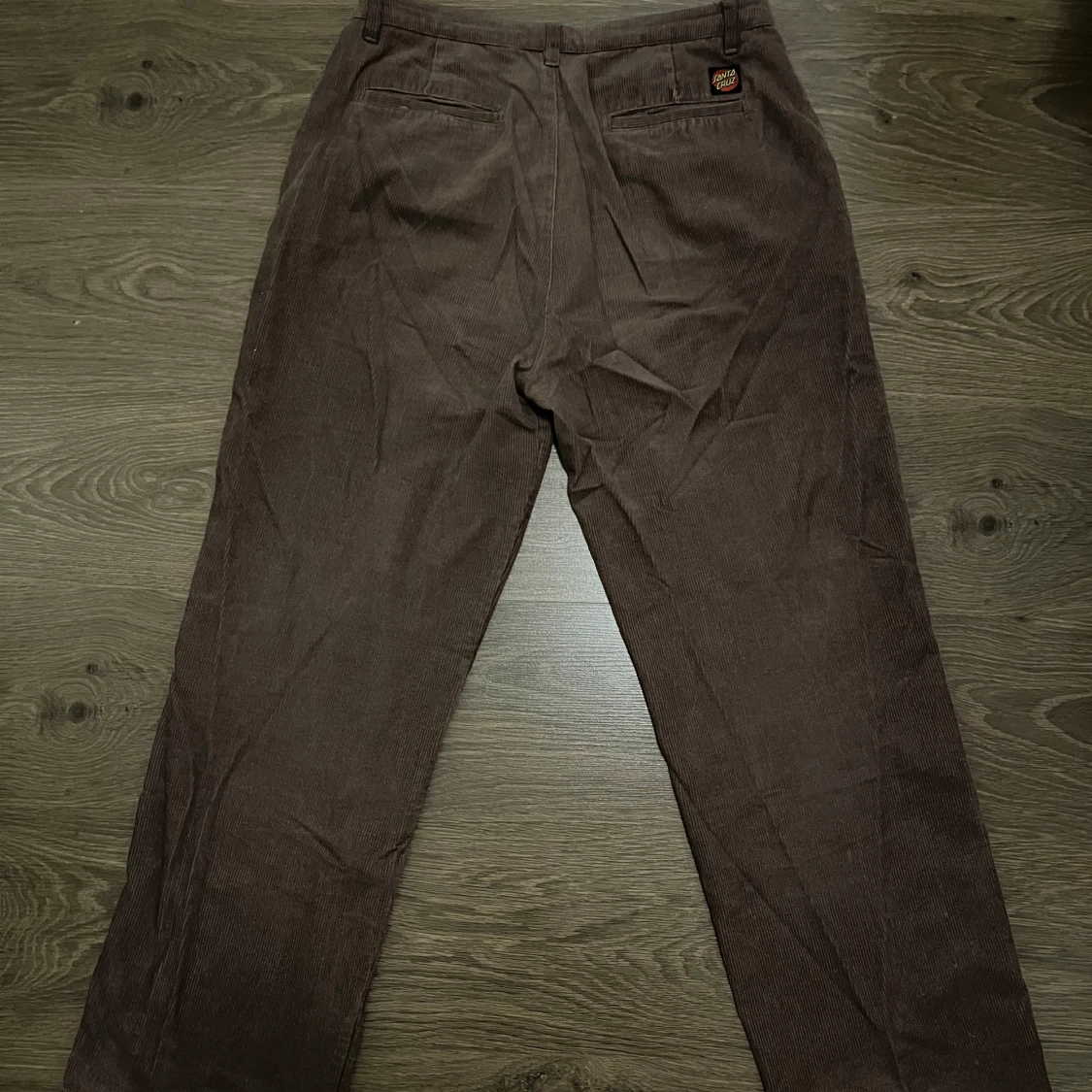 Bruna manchesterbyxor från Santa Cruz - 92