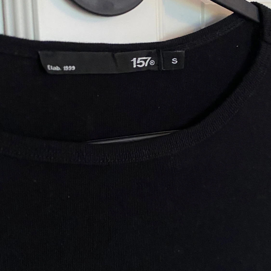 Svart tunn långärmad tröja från Lager 157 - 91