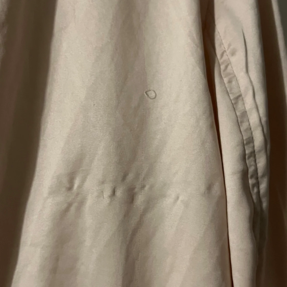 Beige jacka med dragkedja - 92