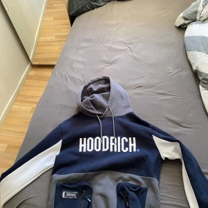 Hoodrich tröja - en fin hoodrich hoodie perfekt för vintern 