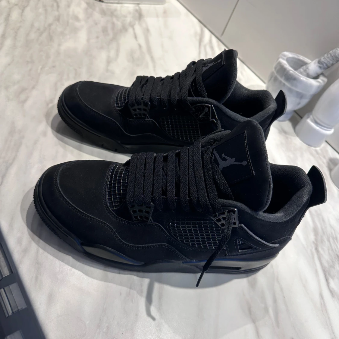 Air Jordan 4 (Black cat)  - 90
