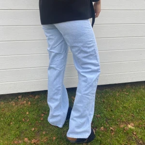 Baggy jeans - Superfina! Aldrig använda 💞 bär alltid storlek 36 och är 168cm lång, helt nya! 300kr nypris 💞