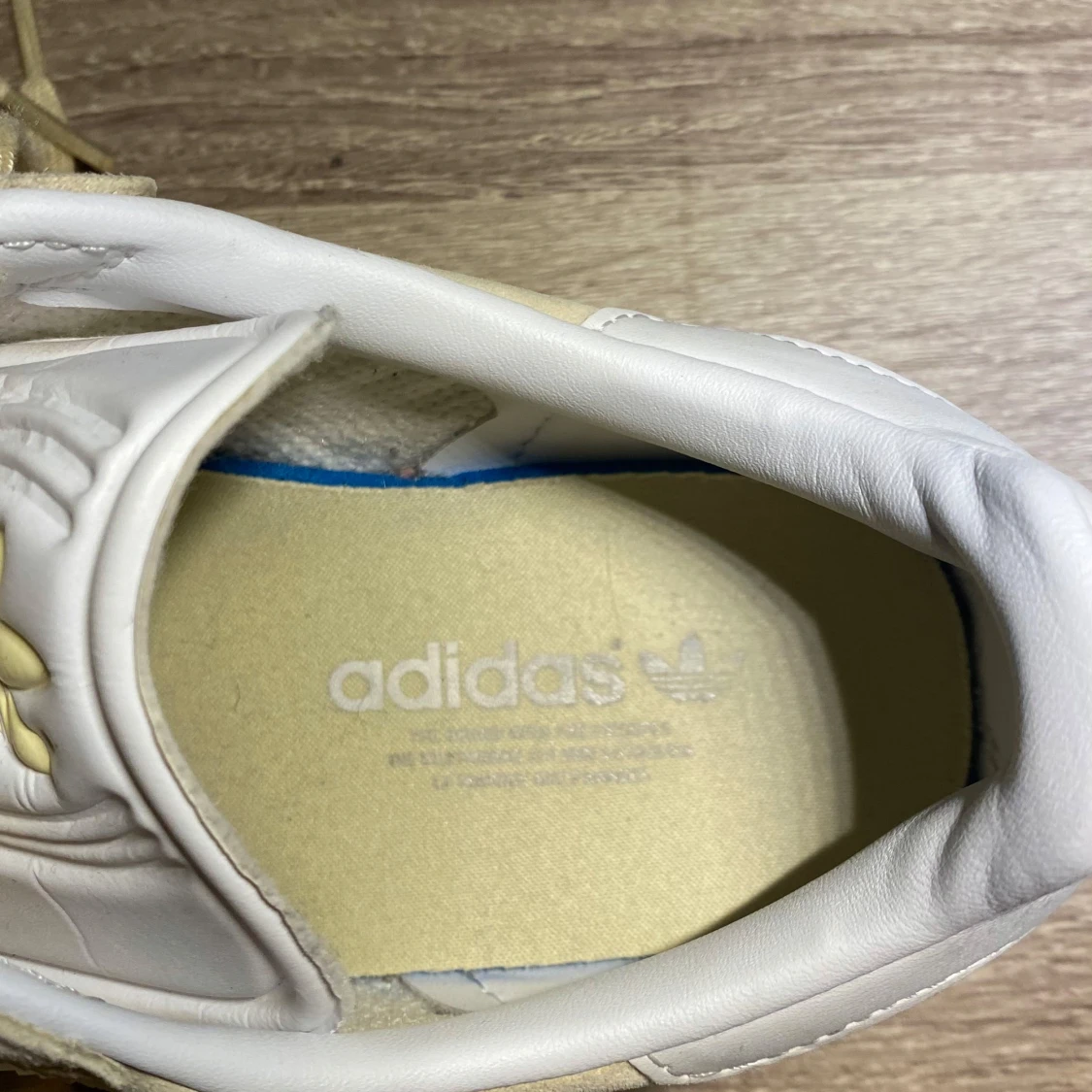 Ljusgula Adidas Gazelle - 92